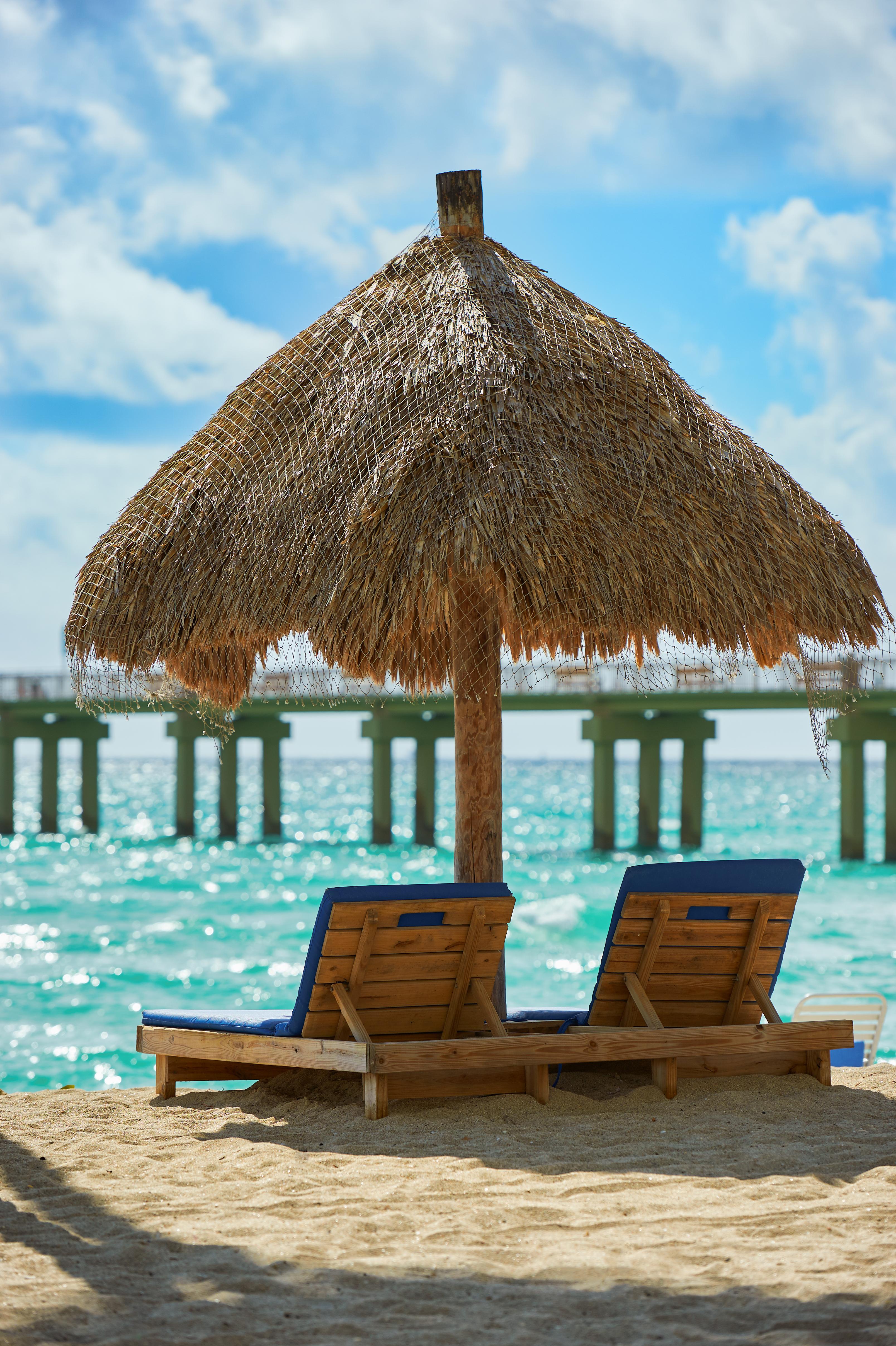 Newport Beachside Hotel&Resort Sunny Isles Beach Exterior foto