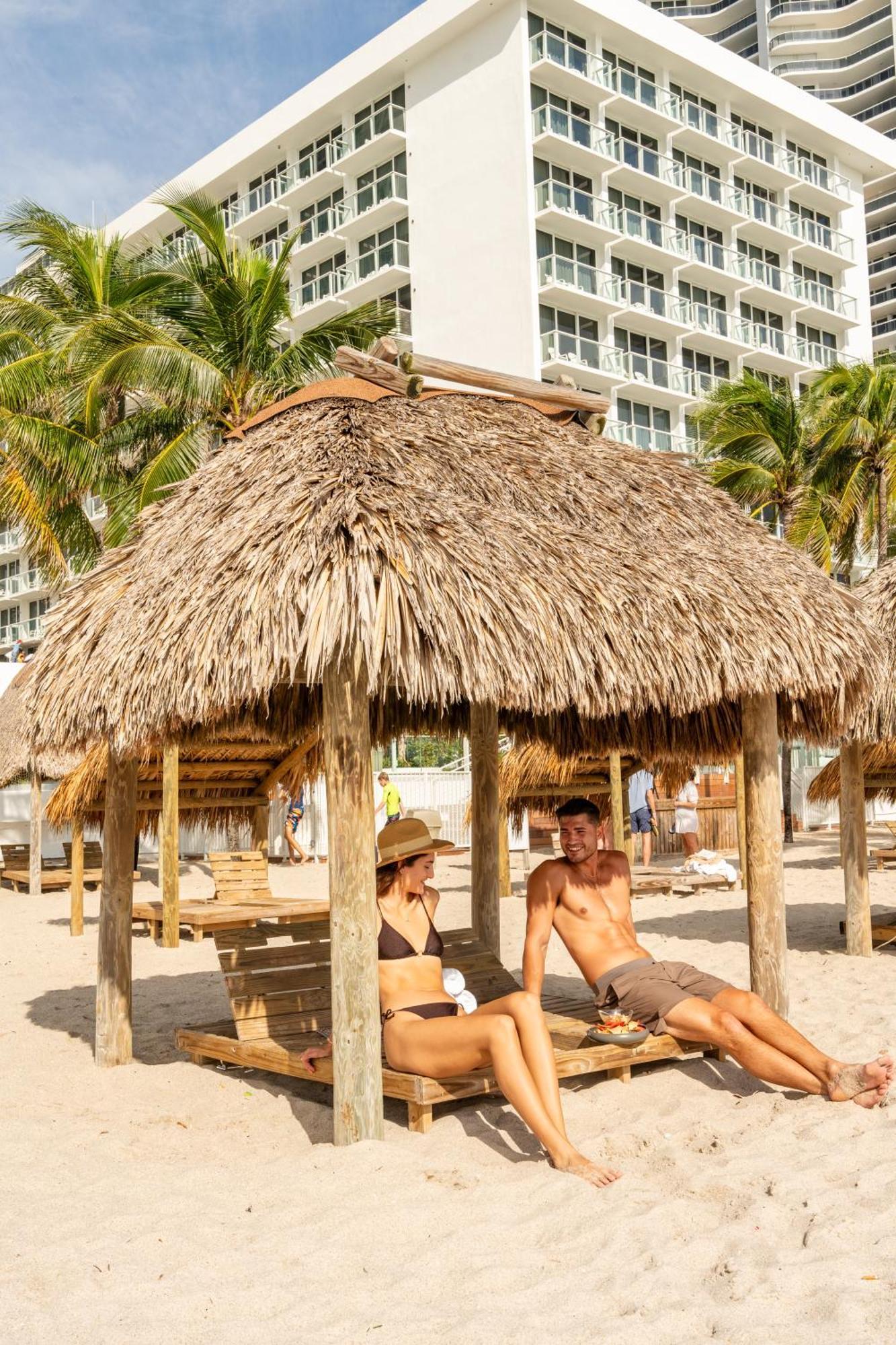 Newport Beachside Hotel&Resort Sunny Isles Beach Exterior foto